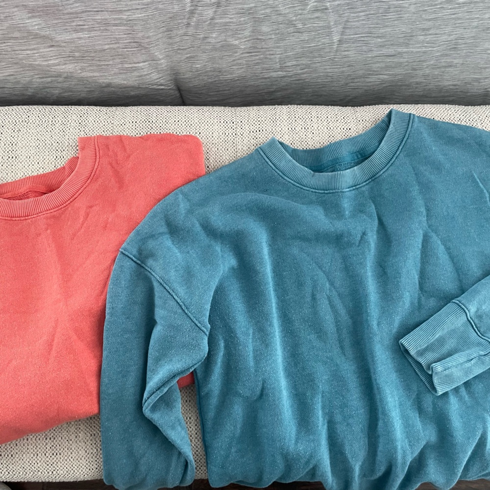 Set of 2 sweatshirts coral and teal